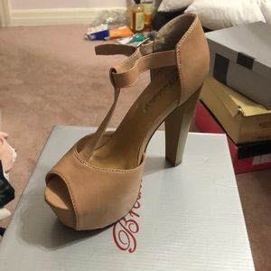 Tan heels